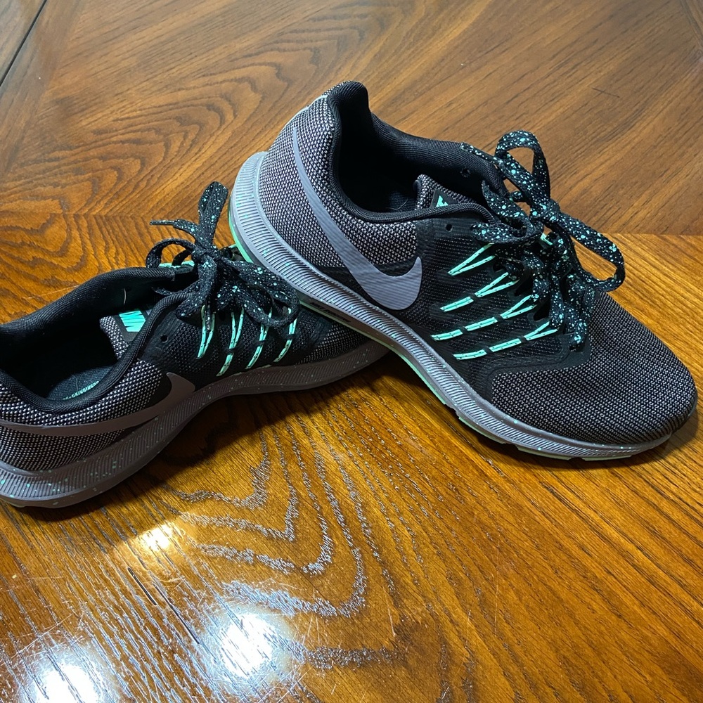 Nike Fitsole women’s running shoes